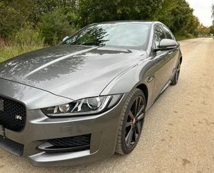 Jaguar Jaguar XE 25t 250PS R-Sport Automatik R-Sport Gebrauchtwagen