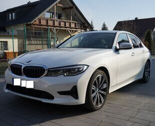 BMW BMW 320d xDrive Advantage Autom., Leder, Navi, LED Gebrauchtwagen