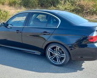 BMW BMW 325i M-Paket+Sportsitze hohe Ausstattung Gebrauchtwagen