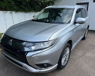 Mitsubishi Mitsubishi Plug-in Hybrid Outlander Gebrauchtwagen