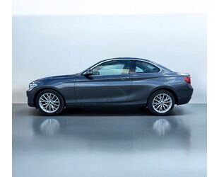 BMW BMW 220i Coupé Luxury Line Gebrauchtwagen