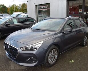 Hyundai Hyundai i30 cw YES! SH beh.Lenkrad Gebrauchtwagen