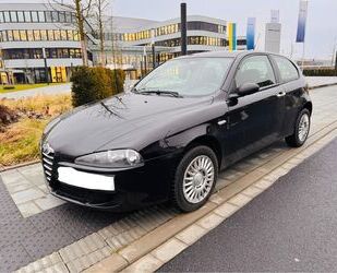 Alfa Romeo Alfa Romeo Alfa 147 1.6 Spark Limited Tüv Neu Kli Gebrauchtwagen