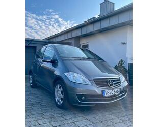 Mercedes-Benz Mercedes-Benz A 180 ELEGANCE BlueEFFICIENCY ELEGAN Gebrauchtwagen