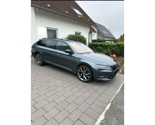 Skoda Skoda Superb 2.0 TSI 162kW DSG Ambition Combi Ambi Gebrauchtwagen