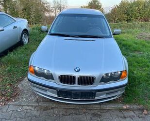 BMW BMW 320i,Youngtimer,Automatik,Klima,6 Zyl,TÜV 08/2 Gebrauchtwagen