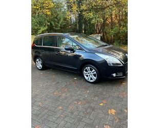 Peugeot Peugeot 5008 2.0 Premium HDi FAP 150 Premium Gebrauchtwagen