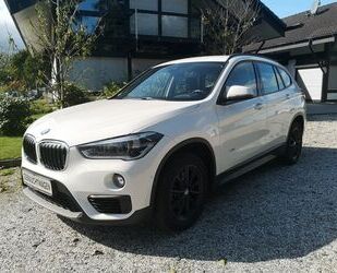 BMW BMW X1 sDrive18i Navi,PDC,LED Licht,AHK,1.Hand,61T Gebrauchtwagen