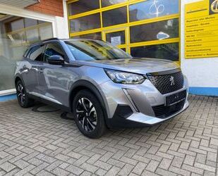 Peugeot Peugeot 2008 Allure 1. HAND NAVI LED ALU LEDER Gebrauchtwagen