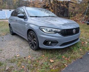 Fiat Fiat Tipo 1.4 T-Jet S-DESIGN S-DESIGN, Xenon, Navi Gebrauchtwagen