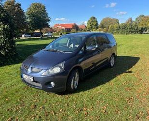 Mitsubishi Mitsubishi Grandis 2.4 Intense 6-Sitzer Intense Gebrauchtwagen