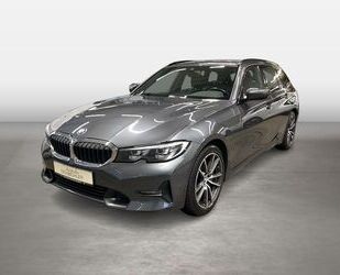 BMW BMW 330 d Touring 3.0 Sport Line Steptronic el.Hec Gebrauchtwagen