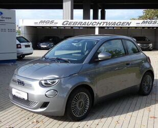 Fiat Fiat 500e Lim. Icon #E-AUTO #NAVI #TEMP #DAB Gebrauchtwagen