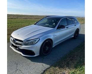 Mercedes-Benz Mercedes-Benz AMG C63 S Gebrauchtwagen