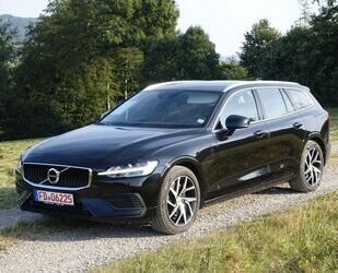 Volvo Volvo V60 T6 AWD Momentum Pro AHK*V-LED*BLIS*RFK*P Gebrauchtwagen