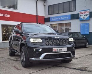 Jeep Jeep Grand Cherokee 3.0 CRD Summit Navi/Xen/Pano/L Gebrauchtwagen