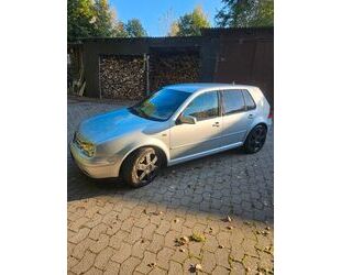 VW Volkswagen Golf 1.6 Basis Basis Gebrauchtwagen