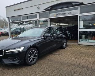 Volvo Volvo V60 Kombi Momentum Pro *KLIMA*NAVI*LED*LEDER Gebrauchtwagen