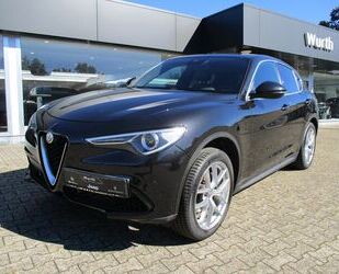 Alfa Romeo Alfa Romeo Stelvio 2.0 Turbo 16V-Q4 Super/Performa Gebrauchtwagen