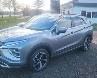 Mitsubishi Mitsubishi Eclipse Cross 2.4 PLUG-IN HYBRID 4WD In Gebrauchtwagen