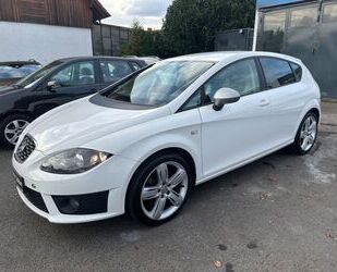 Seat Seat Leon FR*Navi*Xenon*Sitzheizung*PDC*Euro 5 Gebrauchtwagen