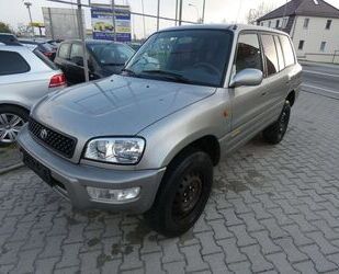 Toyota Toyota RAV 4 Fun Allrad AHK Radio HU 12/2024 Gebrauchtwagen