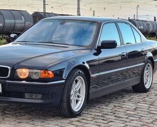 BMW BMW 735i A - Gebrauchtwagen