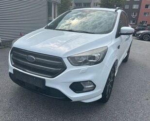 Ford Ford Kuga ST-LINE PANO ACC TWA TOP-AUSSTATTUNG Gebrauchtwagen