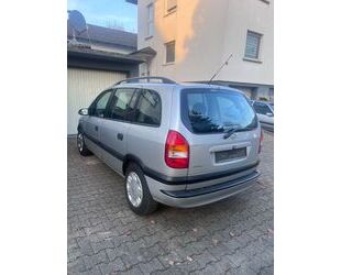 Opel Opel Zafira 1.8 16V Elegance Elegance Gebrauchtwagen