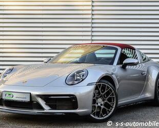 Porsche Porsche 992 Targa 4 SportDesign Chrono Sportabgas Gebrauchtwagen