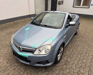 Opel Opel Tigra Twin Top Enjoy 1,8 Benzin *Klimaanlage* Gebrauchtwagen