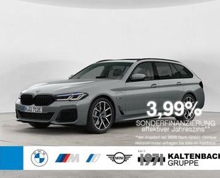 BMW BMW 530e Touring xDrive M-Sport LASER HUD AHK PANO Gebrauchtwagen