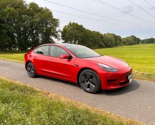 Tesla Tesla Seltenes, sehr schickes, rot metallic Model Gebrauchtwagen