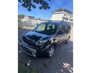 Renault Renault Kangoo Luxe 1.5 dCi 110 FAP Navigation Gebrauchtwagen