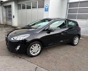 Ford Ford Fiesta Cool & Connect, Navi, PDC Gebrauchtwagen