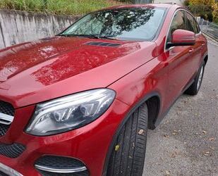 Mercedes-Benz Mercedes-Benz GLE 350 d 4MATIC Coupe 8fach bereift Gebrauchtwagen