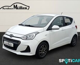 Hyundai Hyundai i10 Classic 1.0 Klimaautomatik LM-Felgen T Gebrauchtwagen