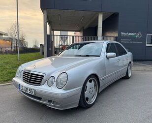 Mercedes-Benz Mercedes-Benz E 320 AVANTGARDE 97tkm 18 Zoll AMG Gebrauchtwagen