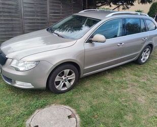 Skoda Skoda Superb 1.8 TSI DSG Comfort Combi Comfort Gebrauchtwagen