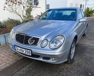 Mercedes-Benz Mercedes-Benz E 220 CDI CLASSIC Classic, schwenkba Gebrauchtwagen