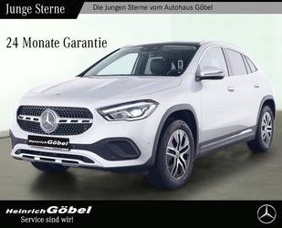 Mercedes-Benz Mercedes-Benz GLA 200 PROGRESSIVE+PANORAMA+AHK+LED Gebrauchtwagen