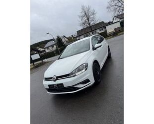 VW Volkswagen Golf 1.6 TDI Trendline Variant Trendlin Gebrauchtwagen