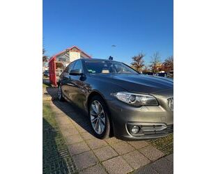 BMW BMW 528i Modern Line Gebrauchtwagen