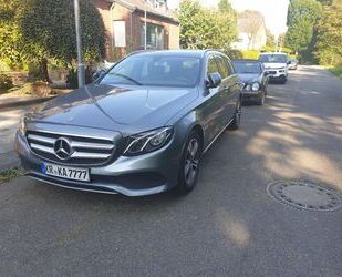 Mercedes-Benz Mercedes-Benz E 220 d T Autom. - Gebrauchtwagen