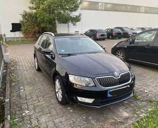 Skoda Skoda Octavia 1.8 TSI DSG Combi Gebrauchtwagen