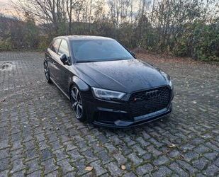 Audi Audi RS3 2.5 TFSI S tronic quattro Sportback - Gebrauchtwagen