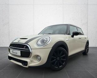 Mini MINI Cooper S 5-trg.*LED*Pano*Leder*Navi*Sitzheizu Gebrauchtwagen