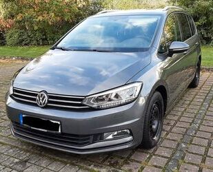 VW Volkswagen Touran 2.0 TDI Comfortline*AHK*NAVI*7-S Gebrauchtwagen