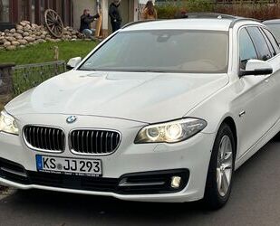 BMW BMW 520d Touring*Langstreckenfahrzeug*KeyLes*AHK*V Gebrauchtwagen