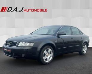 Audi Audi A4 1.8 T quattro / Xenon Leder Navi SHZ PDC A Gebrauchtwagen